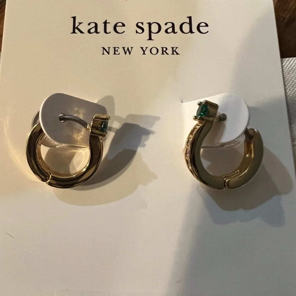 🆕Kate Spade New York Holiday Emerald Green Cubic Zirconia Huggie Earrings::NWT: